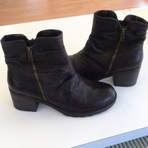 BareTraps ankle boots